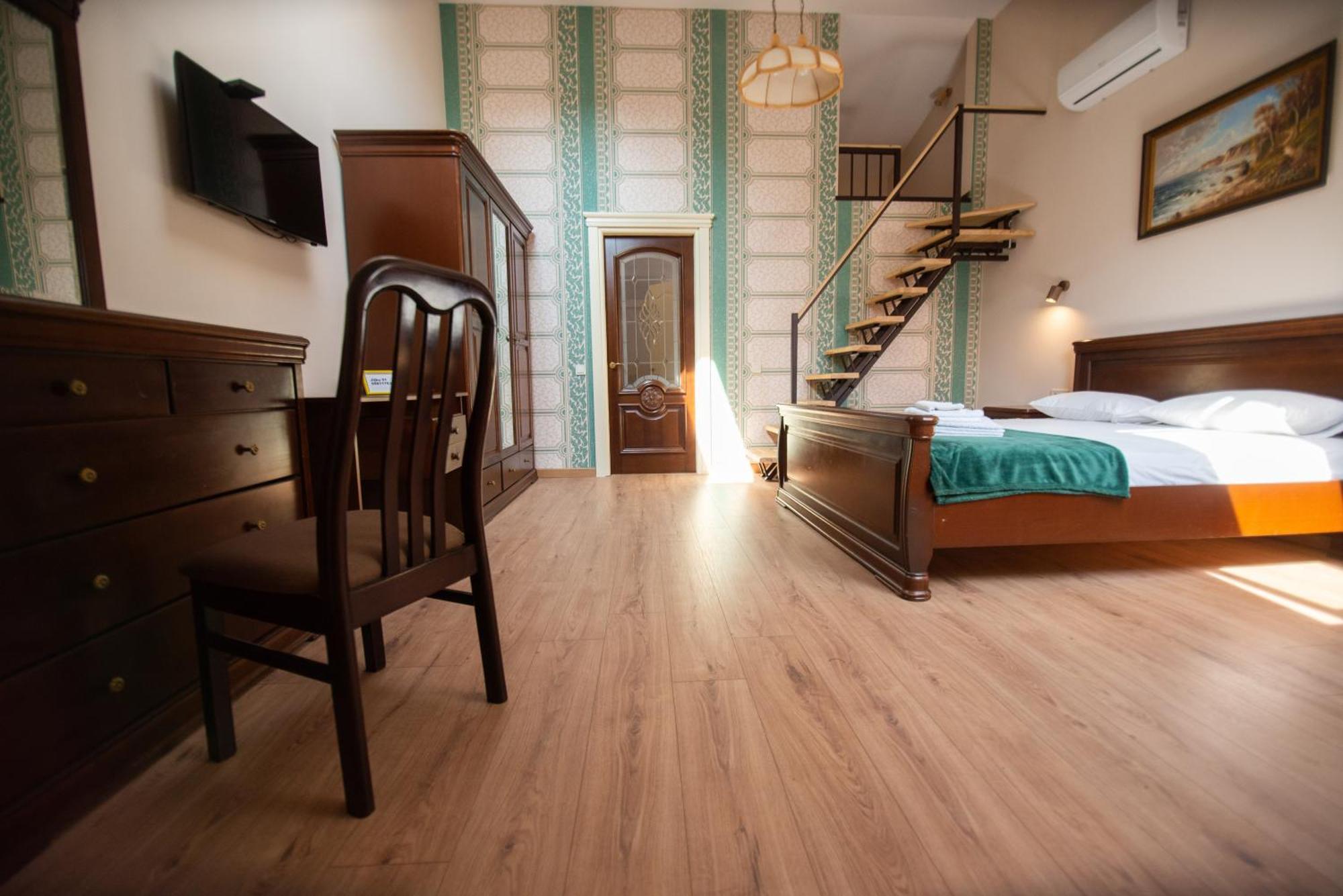 Apart Yaroslava Osmomysla 9 Square - City Center Lemberg Exterior foto
