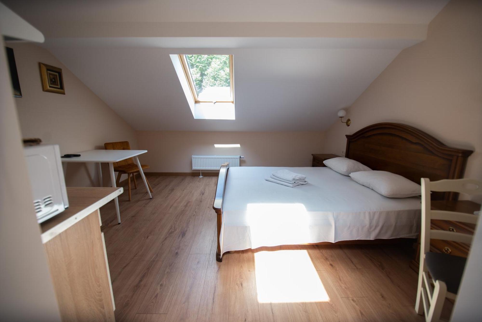Apart Yaroslava Osmomysla 9 Square - City Center Lemberg Zimmer foto